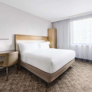 Chambre Accessible aux Personnes à Mobilité Réduite Lit King-Size